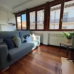 Atuairehome Vivienda B Luminosa Con Parking En Pleno Centro De La Ciudad Apartment *