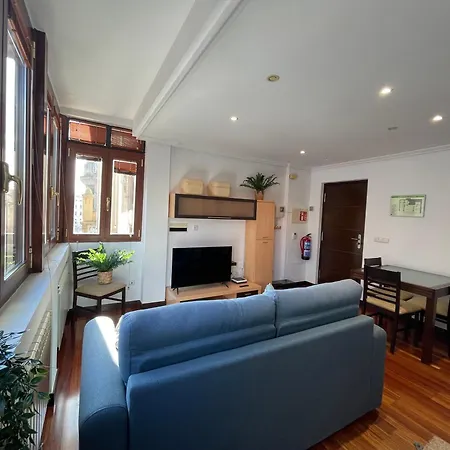 Atuairehome Vivienda B Luminosa Con Parking En Pleno Centro De La Ciudad